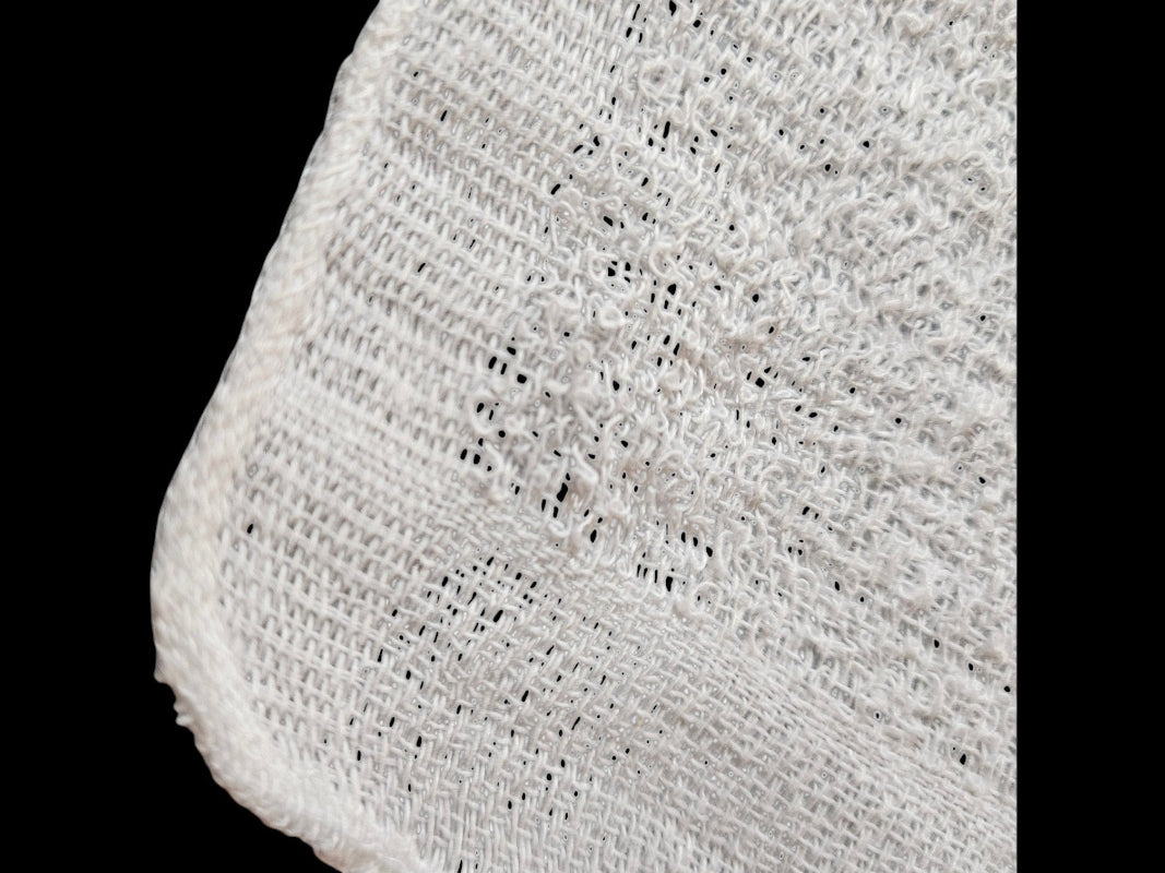 Close view of the cotton weave of an Xceed refresher towel